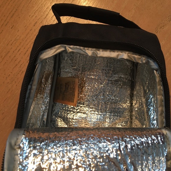 Nike Insulated Lunch Tote - Picture 2 of 2